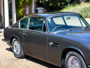 Bild 41/50 von Aston Martin DB 6 Vantage (1970)