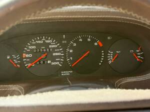 Image 17/28 of Porsche 928 S4 (1987)