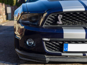 Image 38/99 of Ford Mustang Shelby GT 500 (2012)