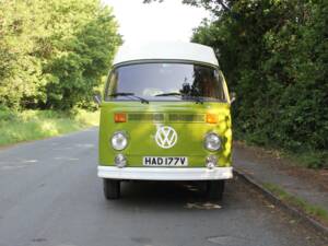 Immagine 2/17 di Volkswagen T2c Combi (1979)