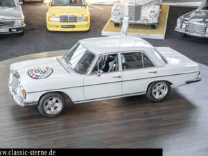 Imagen 8/15 de Mercedes-Benz 280 SE 3,5 (1971)