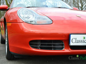 Immagine 23/50 di Porsche Boxster (2002)