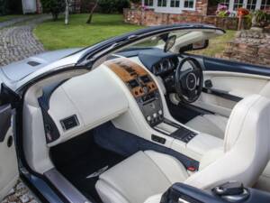 Bild 2/30 von Aston Martin DB 9 Volante (2006)