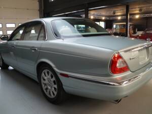 Afbeelding 43/46 van Jaguar XJ 8 4.2 (2004)