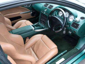 Bild 12/21 von Aston Martin V12 Vanquish S (2004)