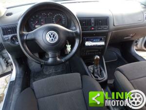 Bild 10/10 von Volkswagen Golf IV 1.8T GTI (1998)