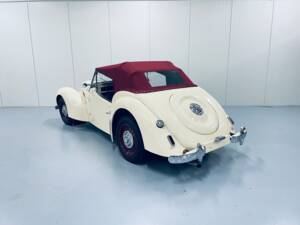 Image 4/17 de Lea-Francis 2,5 Litre (1950)