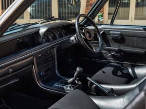 Immagine 4/50 di BMW 3.0 CSi (1977)