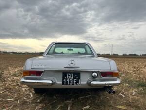 Imagen 1/9 de Mercedes-Benz 280 SE (1969)