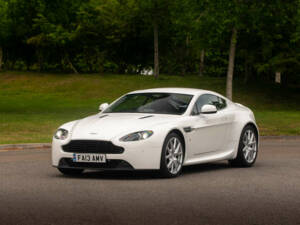 Bild 31/50 von Aston Martin V8 Vantage (2013)