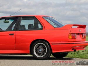 Image 23/46 de BMW M3 (1988)