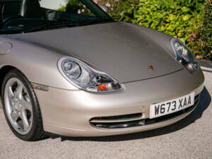 Imagen 7/27 de Porsche 911 Carrera 4 (2000)