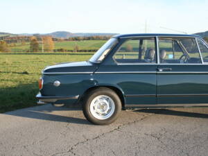 Image 12/69 de BMW 2002 (1974)