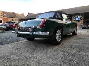 Image 54/58 of MG MGB (1971)