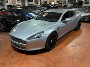 Immagine 3/42 di Aston Martin Rapide (2011)