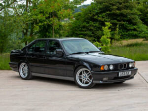 Bild 33/50 von BMW M5 (1994)