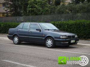 Bild 7/10 von Lancia Thema I.E. Turbo 16V (1990)