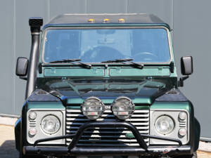 Afbeelding 8/38 van Land Rover 90 (1989)
