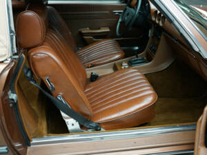 Image 38/50 of Mercedes-Benz 280 SL (1979)