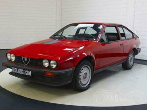 Bild 19/19 von Alfa Romeo GTV 6 2.5 (1981)