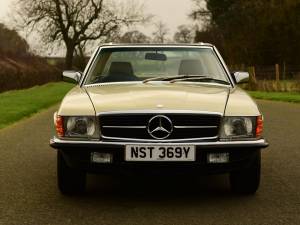 Bild 1/50 von Mercedes-Benz 500 SL (1983)