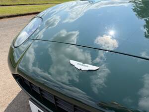 Immagine 8/19 di Aston Martin DB 7 Volante (1998)