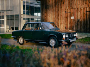 Image 4/78 de Alfa Romeo 1750 Berlina (1970)