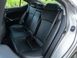 Afbeelding 23/50 van Lexus IS 220d (2006)
