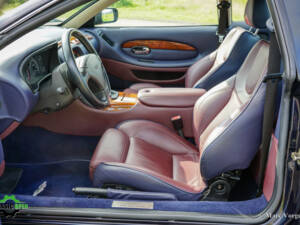 Bild 8/59 von Aston Martin DB 7 Vantage (2002)