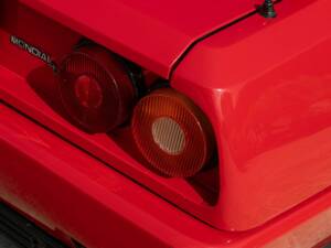 Image 21/50 of Ferrari Mondial T (1991)