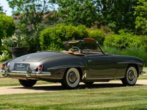 Imagen 8/50 de Mercedes-Benz 190 SL (1962)