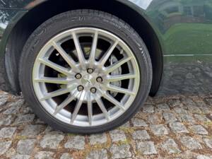Image 42/43 of Aston Martin DB 9 (2008)