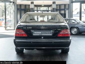 Immagine 4/15 di Mercedes-Benz CL 500 (1999)