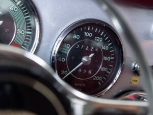 Image 13/41 of Porsche 356 C 1600 SC (1963)