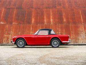 Image 10/45 de Triumph TR 4A IRS (1967)