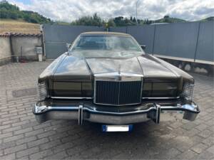Afbeelding 3/24 van Lincoln Continental Mark IV (1974)