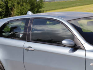 Bild 22/50 von Alfa Romeo 147 3.2 GTA (2005)