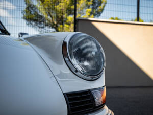 Image 15/50 of Porsche 911 2.4 E (1973)