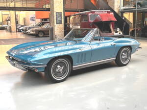 Image 16/41 of Chevrolet Corvette Sting Ray Convertible (1966)