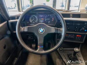 Image 41/51 of BMW M 635 CSi (1985)