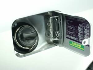 Immagine 28/30 di Mercedes-Benz E 320 &quot;Final Edition&quot; (1997)