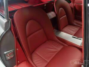 Image 13/19 of Jaguar Type E 3.8 (1964)