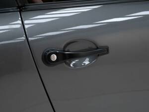 Image 14/15 of Porsche 911 Carrera 2 (1990)
