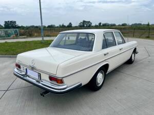 Image 5/19 de Mercedes-Benz 280 S (1971)