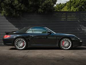 Image 40/45 of Porsche 911 Carrera 4S (2010)