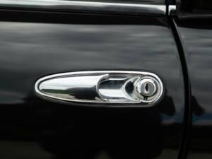 Image 10/50 of Alfa Romeo 2.0 Spider (1991)
