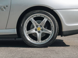 Afbeelding 45/86 van Ferrari 575M Maranello (2005)