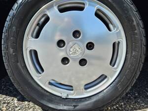 Image 13/28 of Porsche 928 S4 (1987)