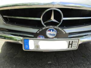 Image 3/27 of Mercedes-Benz 230 SL (1964)