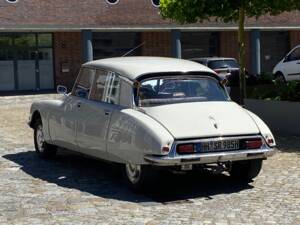 Imagen 8/24 de Citroën DS 20 (1972)